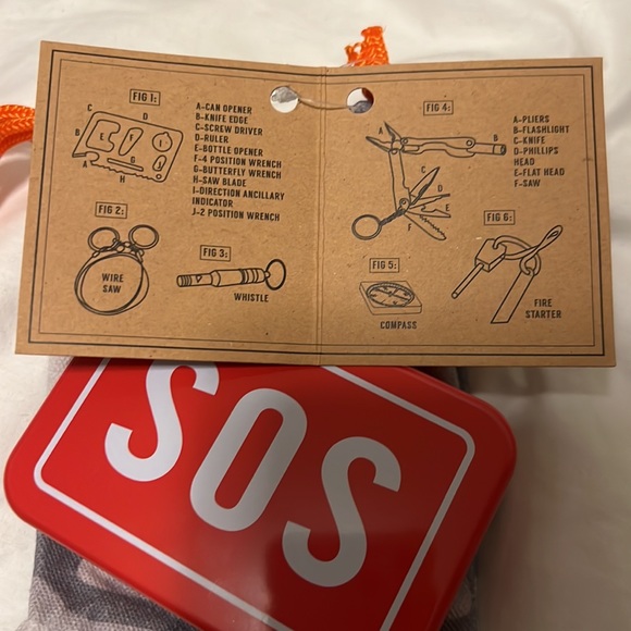 SOS Kit:  20 Piece Survival Set - Picture 2 of 5